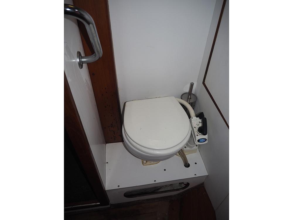 Cabin en avant, H&eacute;bergements